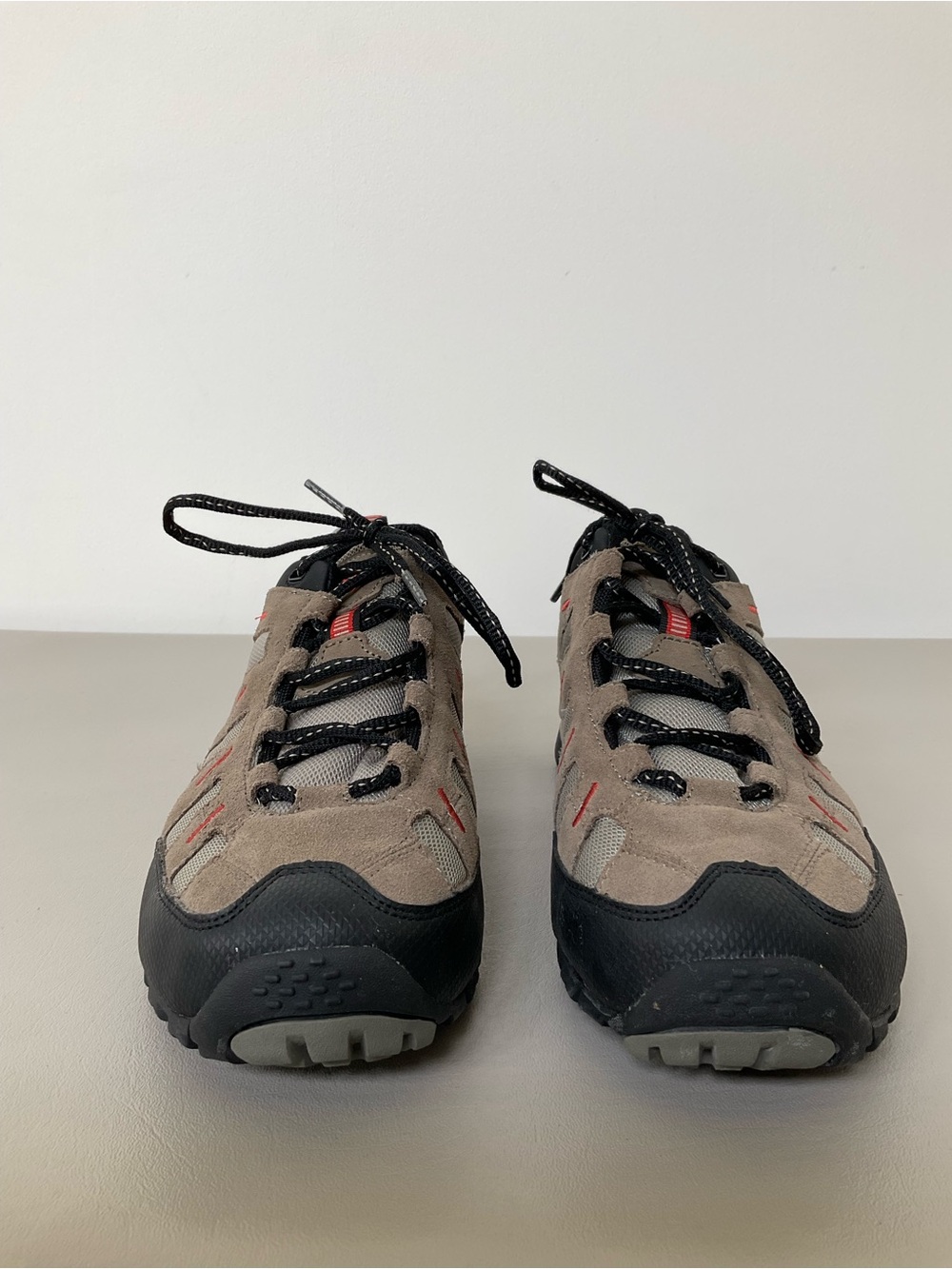 Columbia Sportswear Co., NwBox, Men’s Size 9.5, Hiking Shoes - Picture 4 of 10